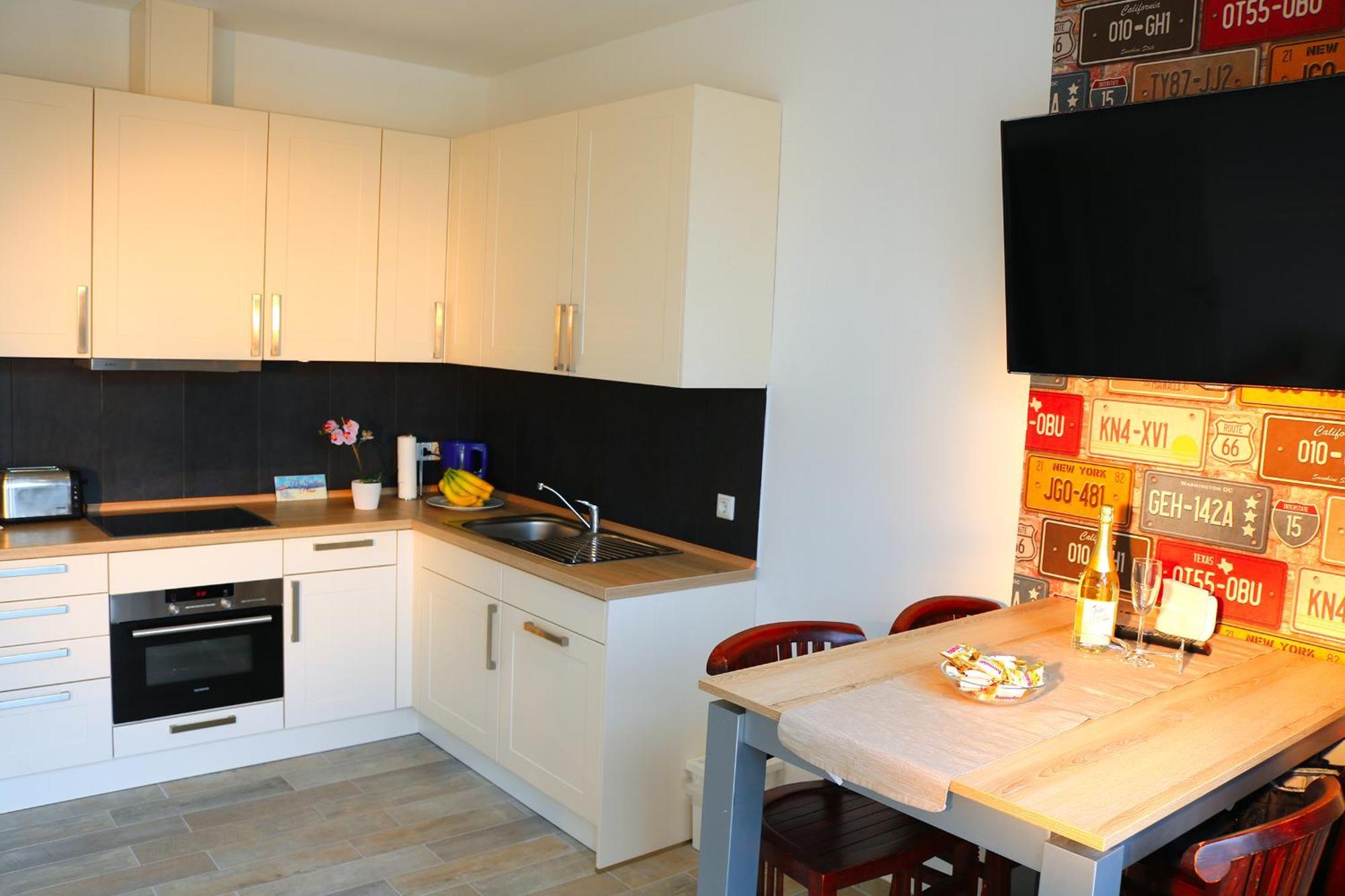Ferienwohnungen Arp "2O" Mit Garten Und Parkplatz Itzehoe Exterior foto